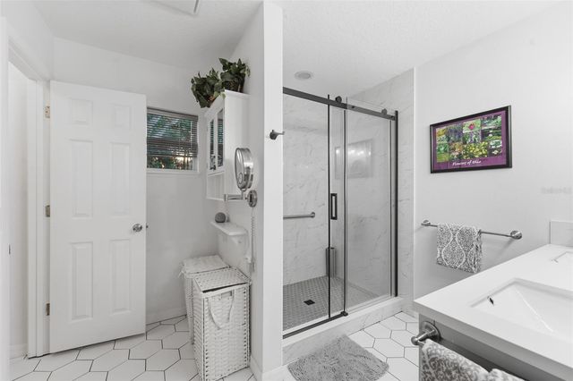 983 CASCADES PARK TRAIL, Deland, FL 32720