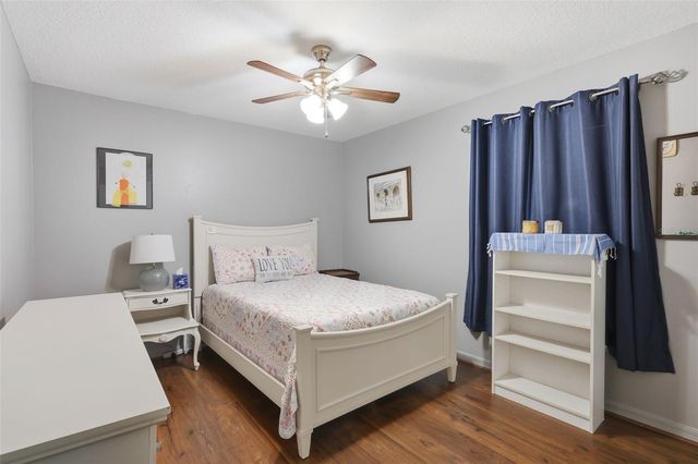 983 CASCADES PARK TRAIL, Deland, FL 32720