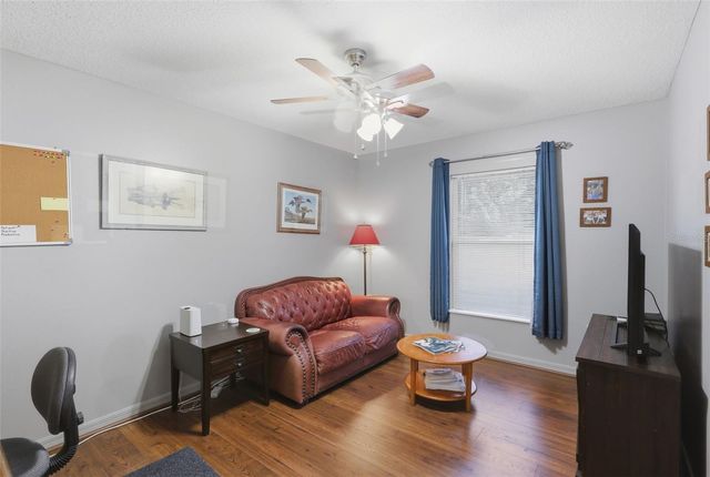 983 CASCADES PARK TRAIL, Deland, FL 32720