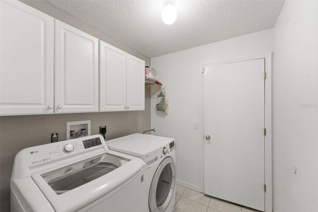 983 CASCADES PARK TRAIL, Deland, FL 32720