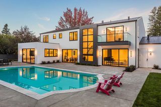 7 Windsor Drive, Hillsborough, CA 94010