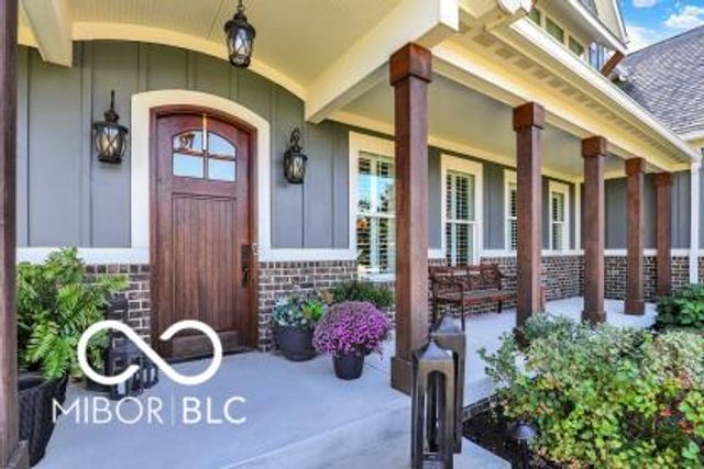 8145 Hanley Lane, Zionsville, IN 46077