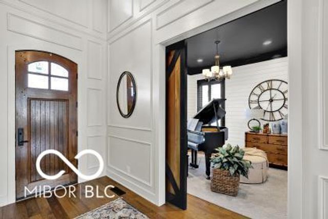 8145 Hanley Lane, Zionsville, IN 46077