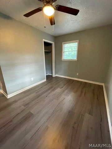 1636 YARBROUGH Street, Montgomery, AL 36110