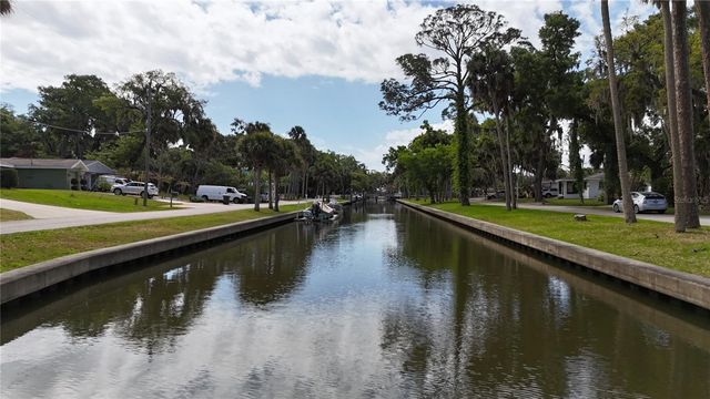 96 E BAYSHORE DRIVE, Port Orange, FL 32127