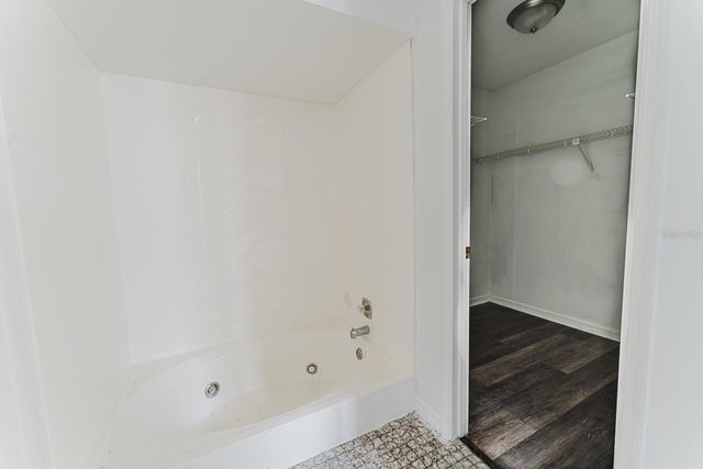 96 E BAYSHORE DRIVE, Port Orange, FL 32127