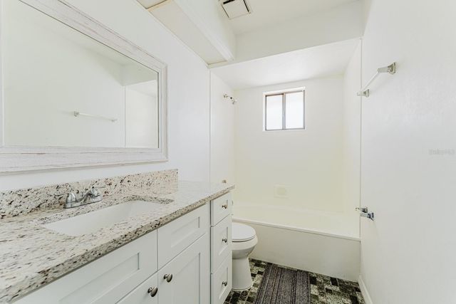 96 E BAYSHORE DRIVE, Port Orange, FL 32127