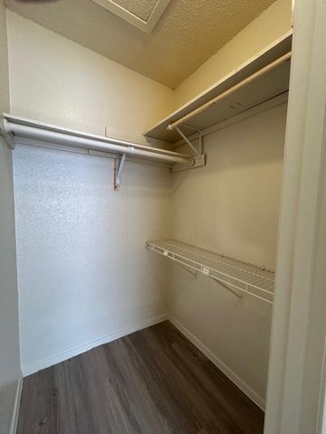 521 Greenlawn BLVD, Round Rock, TX 78664