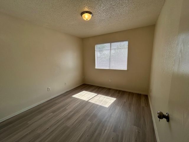 521 Greenlawn BLVD, Round Rock, TX 78664