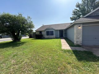 521 Greenlawn BLVD, Round Rock, TX 78664
