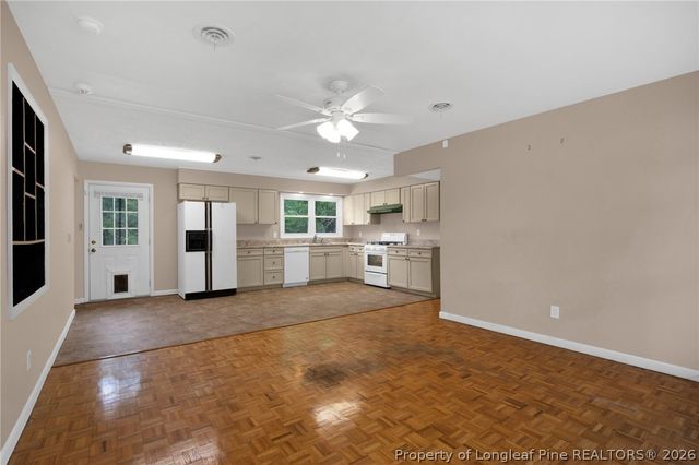 837 Montclair Road, Fayetteville, NC 28314