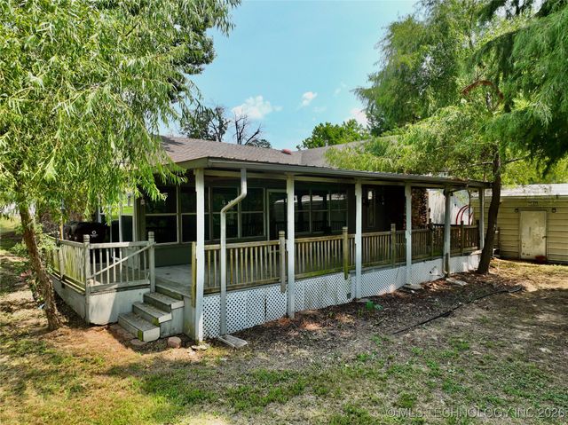 1791 W Mcgill Circle, Eufaula, OK 74432