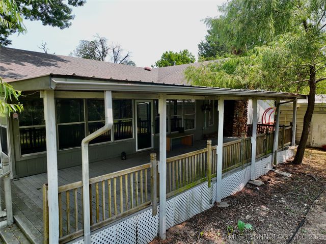 1791 W Mcgill Circle, Eufaula, OK 74432