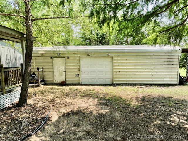 1791 W Mcgill Circle, Eufaula, OK 74432