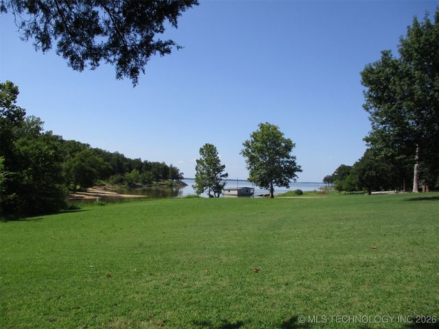 1791 W Mcgill Circle, Eufaula, OK 74432
