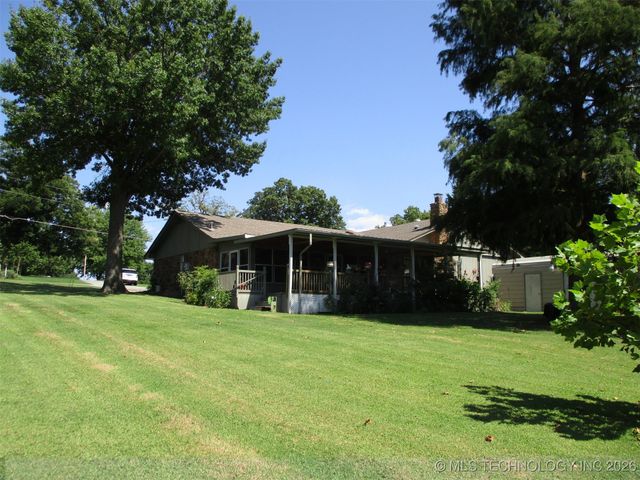 1791 W Mcgill Circle, Eufaula, OK 74432