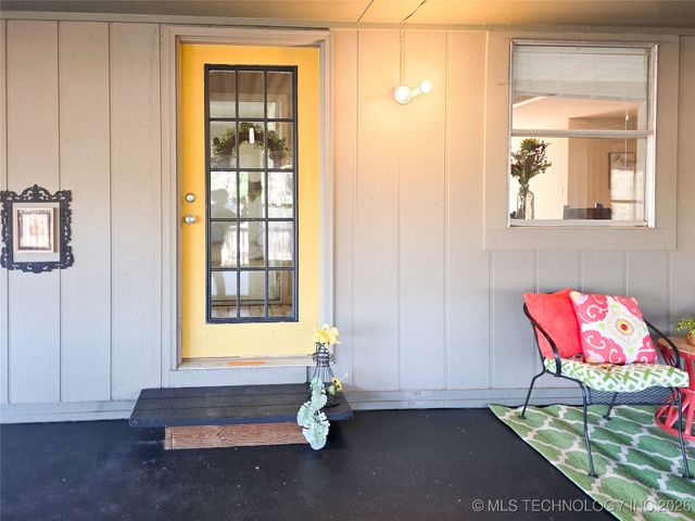 1791 W Mcgill Circle, Eufaula, OK 74432