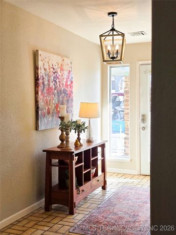 1791 W Mcgill Circle, Eufaula, OK 74432