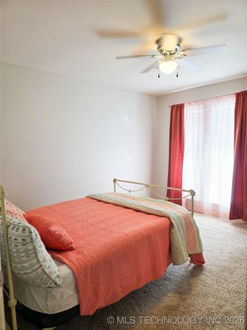 1791 W Mcgill Circle, Eufaula, OK 74432