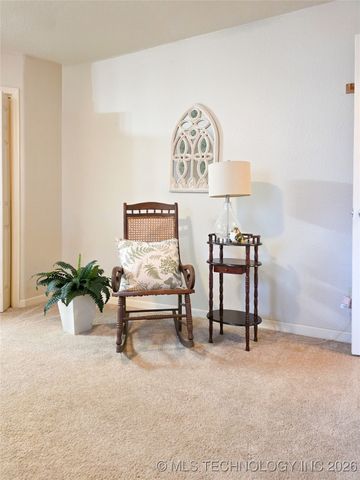 1791 W Mcgill Circle, Eufaula, OK 74432