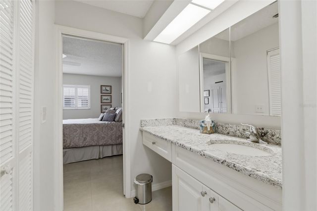 2701 COUNTRYSIDE BOULEVARD 101, Clearwater, FL 33761