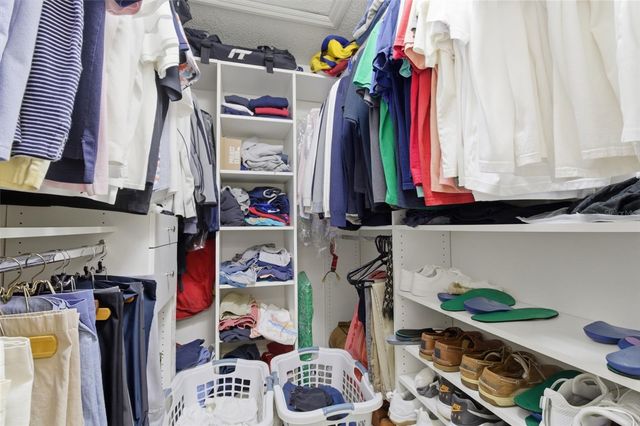 2701 COUNTRYSIDE BOULEVARD 101, Clearwater, FL 33761