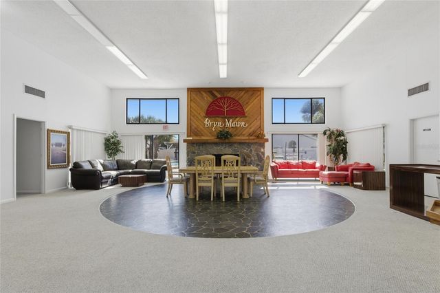 2701 COUNTRYSIDE BOULEVARD 101, Clearwater, FL 33761