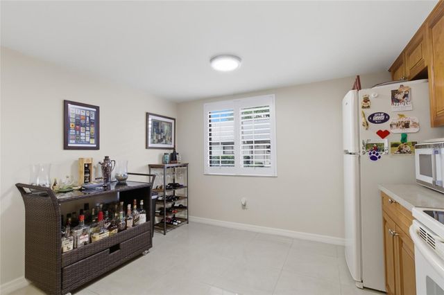 2701 COUNTRYSIDE BOULEVARD 101, Clearwater, FL 33761