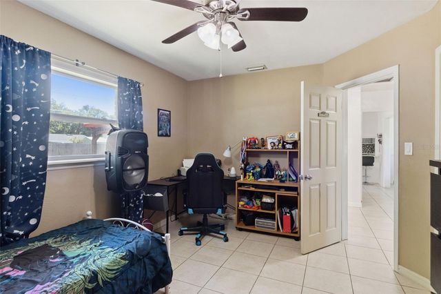 303 GRANADA ROAD, Auburndale, FL 33823