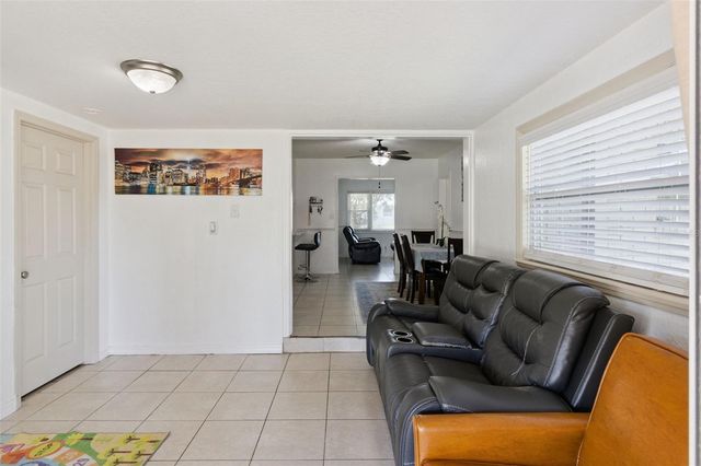 303 GRANADA ROAD, Auburndale, FL 33823