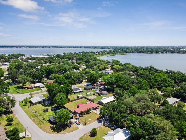 303 GRANADA ROAD, Auburndale, FL 33823