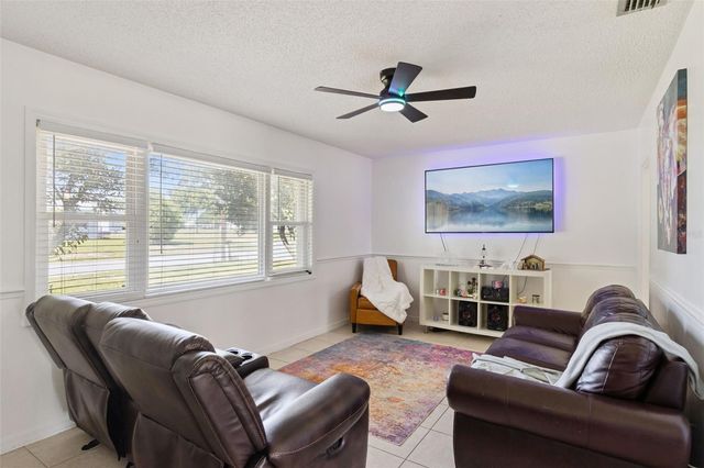 303 GRANADA ROAD, Auburndale, FL 33823