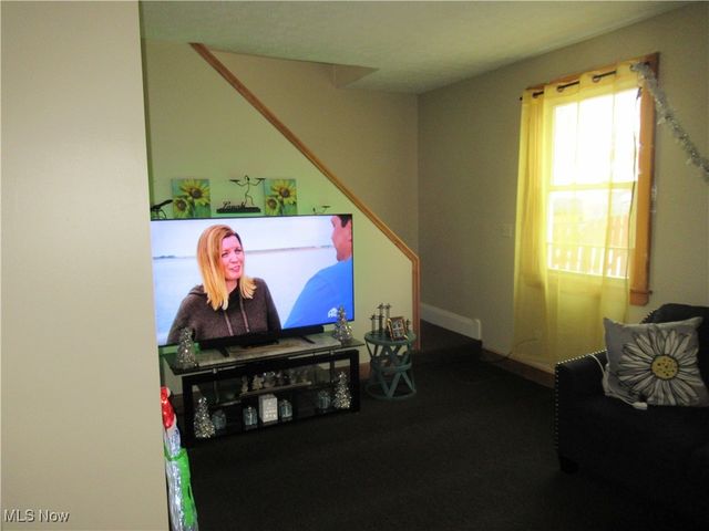 4927 E 84 Street, Garfield Heights, OH 44125