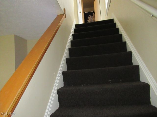 4927 E 84 Street, Garfield Heights, OH 44125