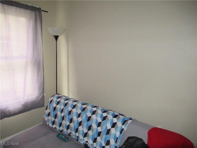 4927 E 84 Street, Garfield Heights, OH 44125