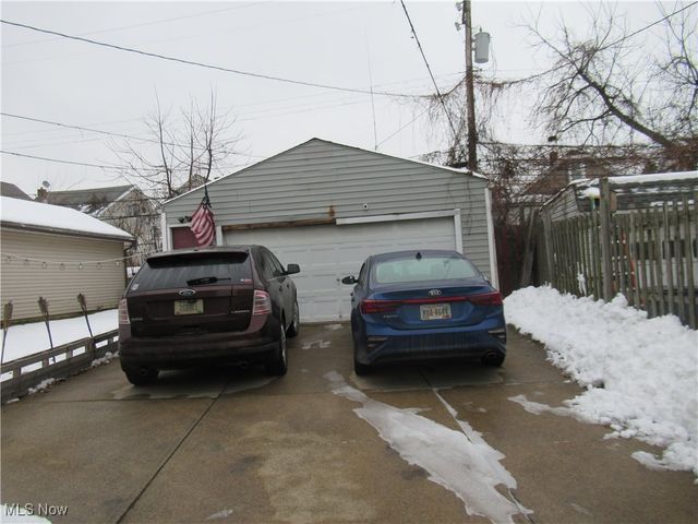 4927 E 84 Street, Garfield Heights, OH 44125