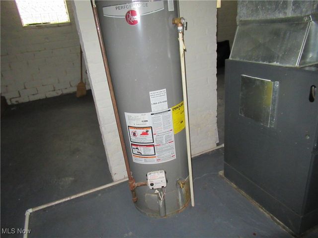 4927 E 84 Street, Garfield Heights, OH 44125