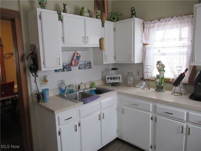 4927 E 84 Street, Garfield Heights, OH 44125