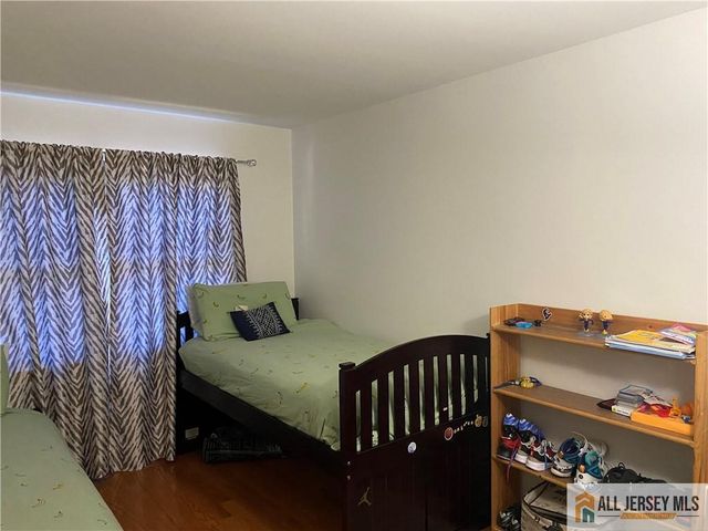 144 Beverly Hill Terrace B, Woodbridge Proper, NJ 07095