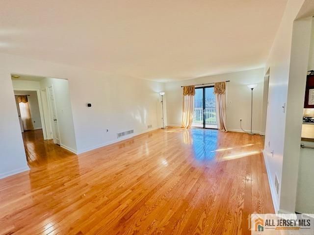144 Beverly Hill Terrace B, Woodbridge Proper, NJ 07095