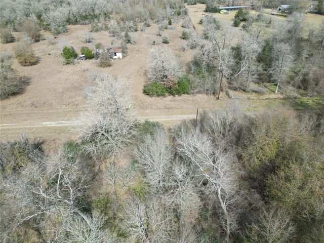 1649 Stone Street, Bedias, TX 77831