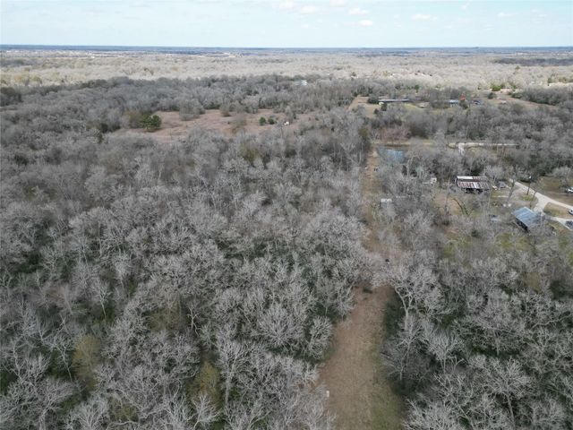 1649 Stone Street, Bedias, TX 77831