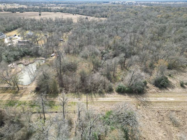 1649 Stone Street, Bedias, TX 77831