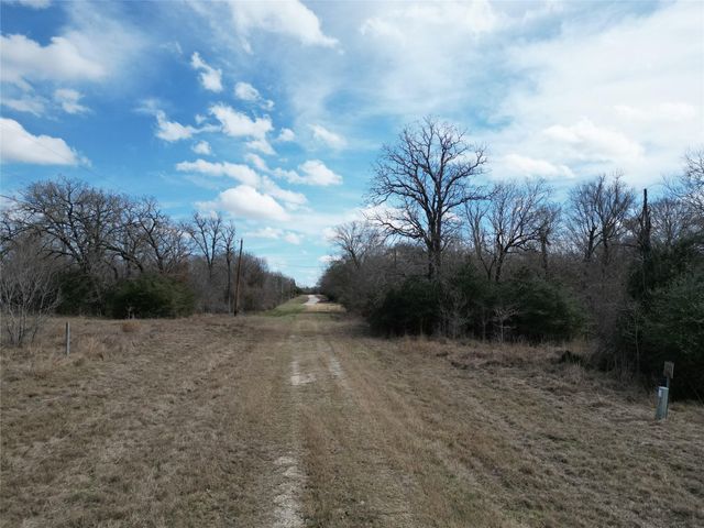 1649 Stone Street, Bedias, TX 77831