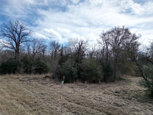 1649 Stone Street, Bedias, TX 77831