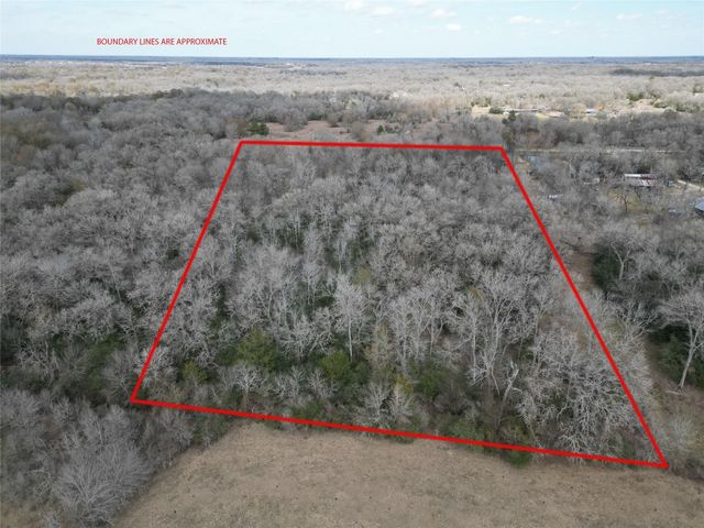 1649 Stone Street, Bedias, TX 77831