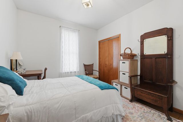 123 W 1st Street, Warren, IN 46750