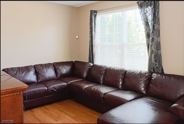 31 WINDING HILL DR, Mount Olive Township, NJ 07840