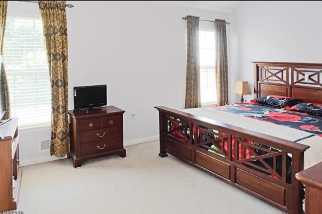 31 WINDING HILL DR, Mount Olive Township, NJ 07840