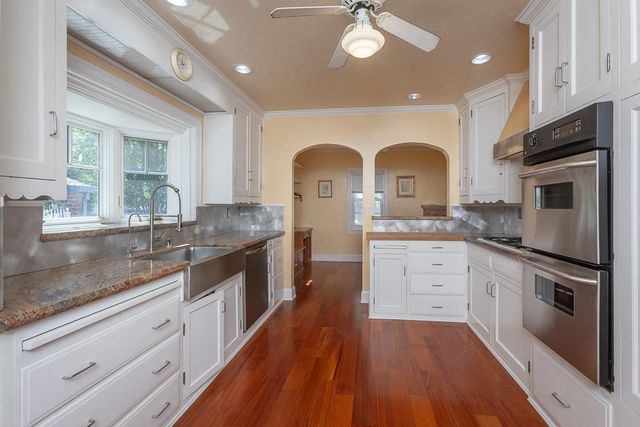 1725 W Walnut St, Stockton, CA 95203